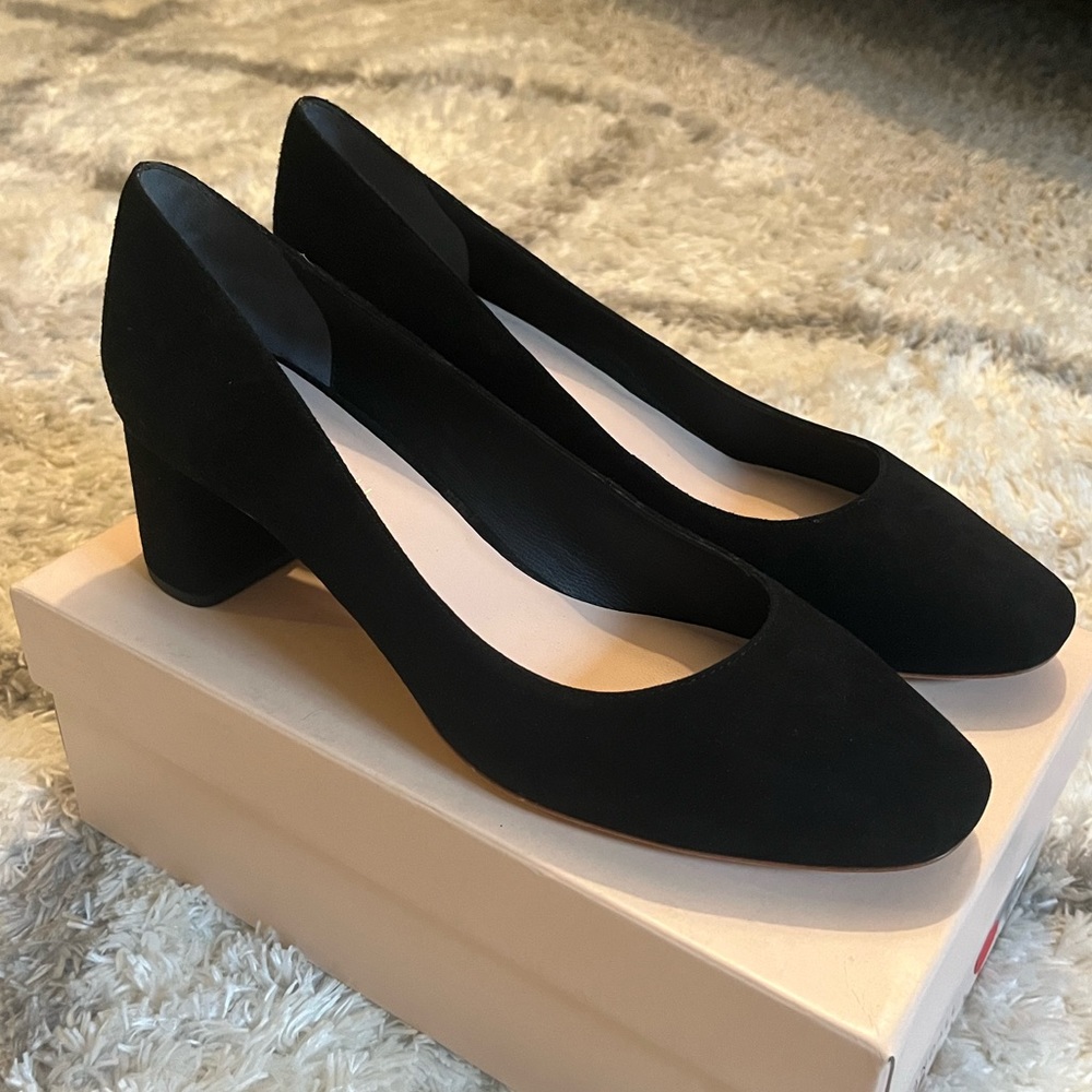 *new* Loeffler Randall black suede jane pump, size 11.